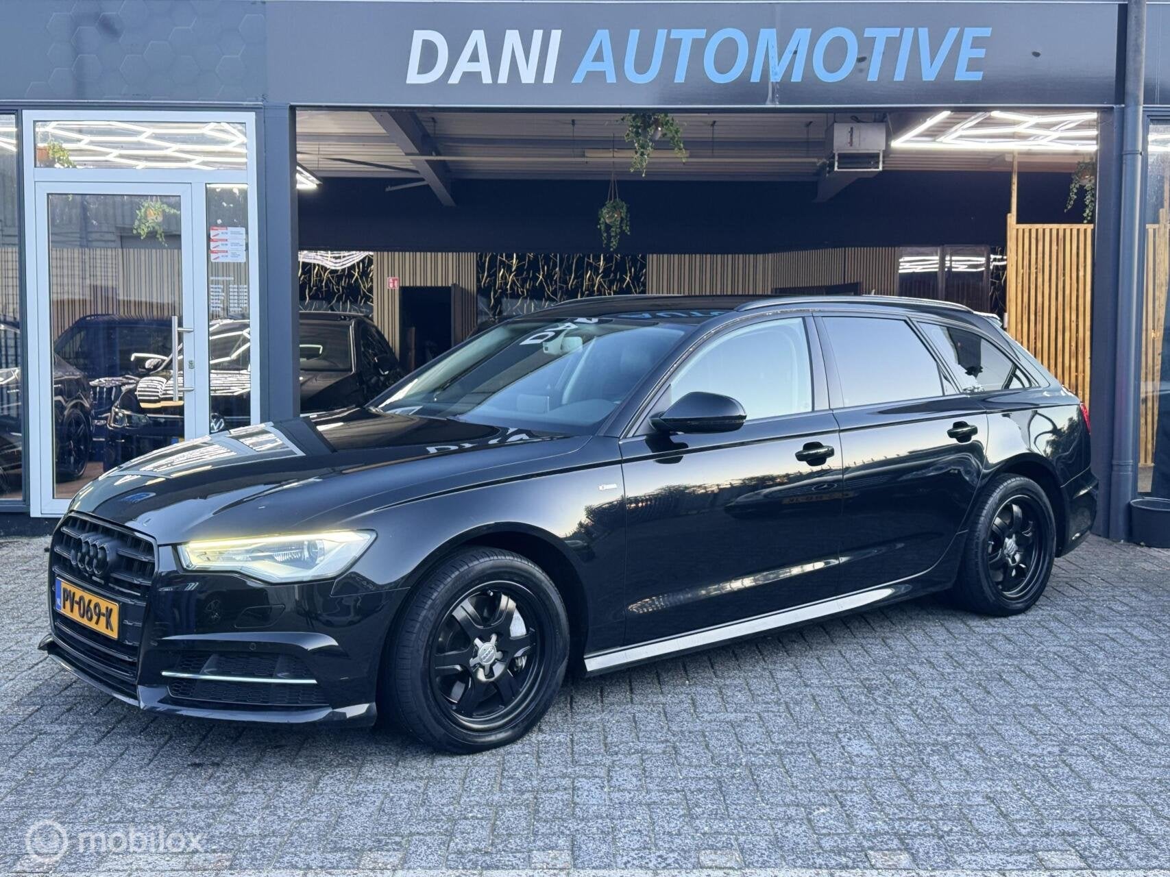 Audi A6 Avant 3.0 TDI S line Edition|Led|Navi|Pdc|Memory, Auto's, Gebruikt, 197 €/maand, 2000 kg, Automatische klimaatregeling