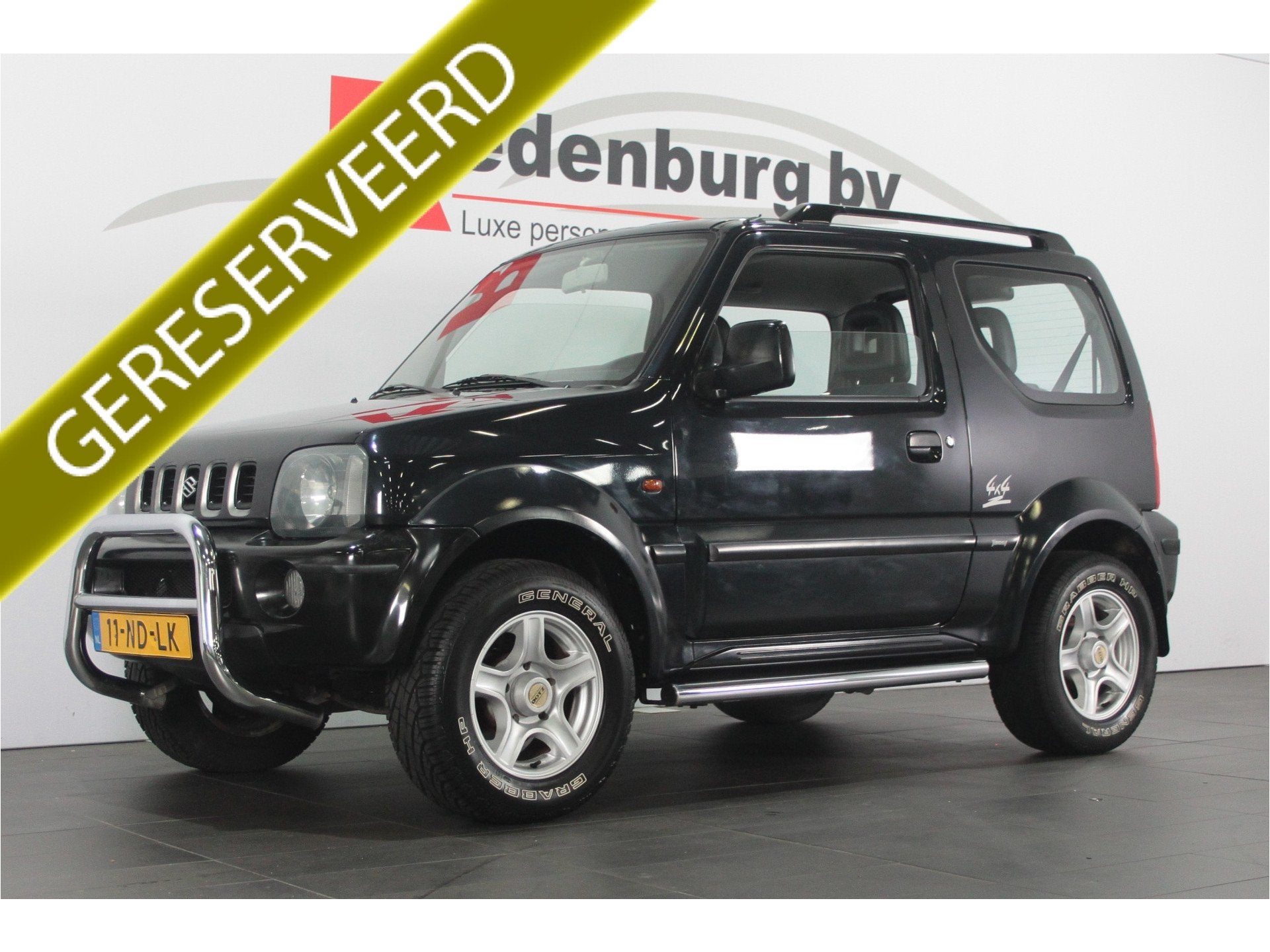 Suzuki Jimny 1.3 JLX 4x4 - NAP - Trekhaak (bj 2003), Auto's, 13 km/l, Stof, Zwart, Origineel Nederlands