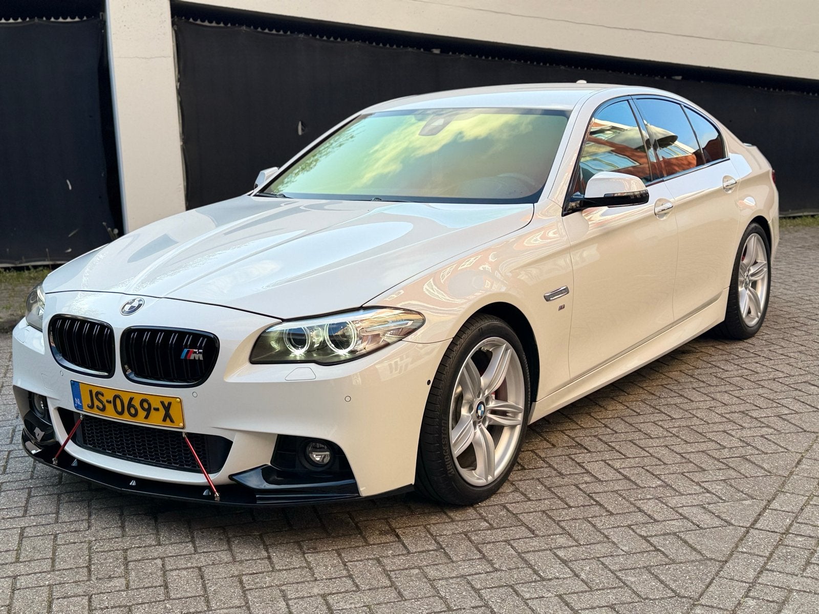 BMW 5-SERIE 520i M Sport Edition High Executive, Achterwielaandrijving, Euro 6, 4 cilinders, 2000 kg