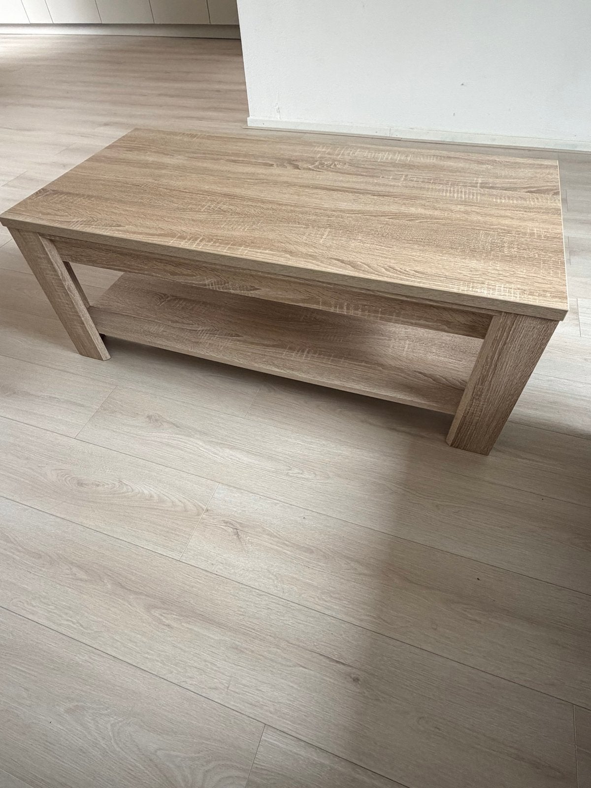 Lichte salontafel Jysk - ook te gebruiken als tv-meubel, Ophalen, 100 tot 150 cm, 50 tot 100 cm, Zo goed als nieuw