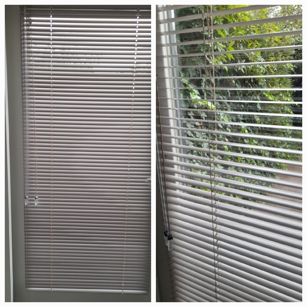 2x Luxaflex jaloezieën met zijgeleiding - Taupe aluminium, Ophalen, Zo goed als nieuw