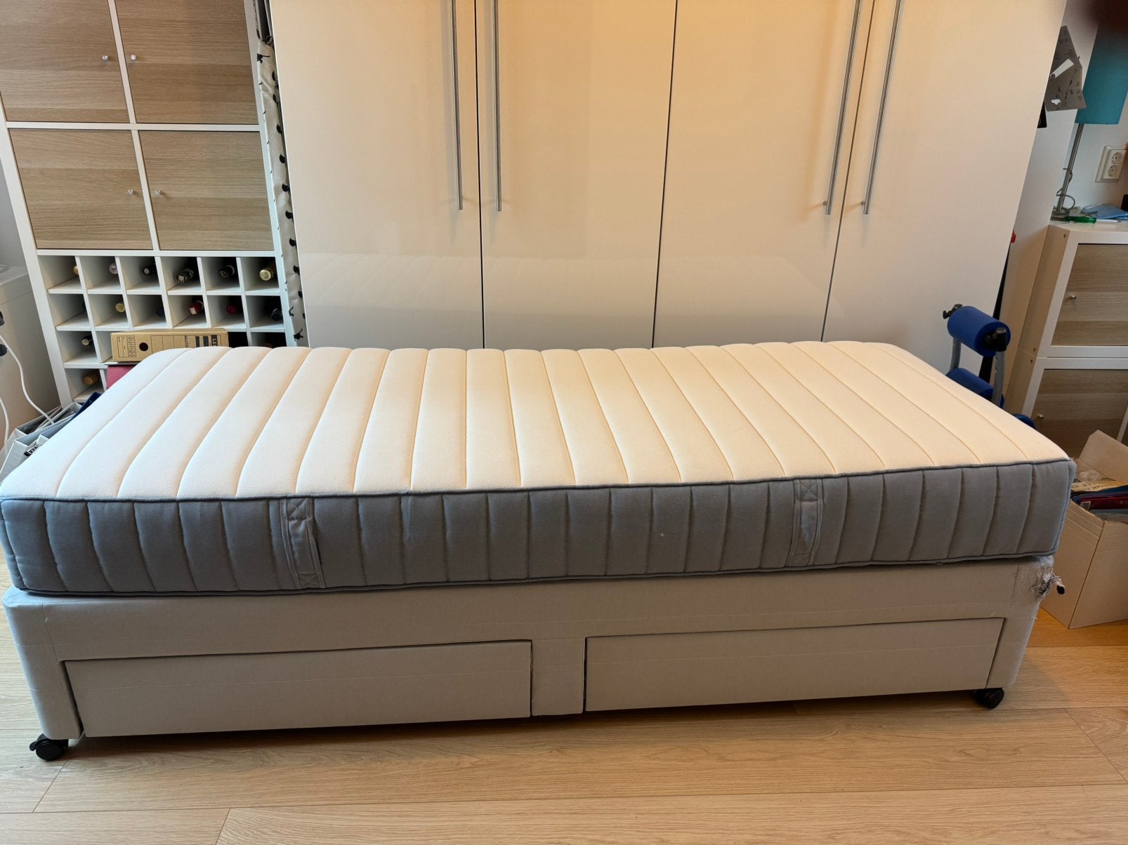 Goed matras en topper van Ikea, weinig gebruikt., Ophalen, Eenpersoons, Zo goed als nieuw, 80 cm