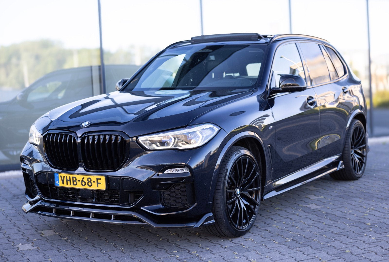 BMW X5 3.0d Xdrive 2019 grijs kent Carbon Black pano, maxton, Auto's, BMW, Automaat, 2993 cc, Zwart, Diesel