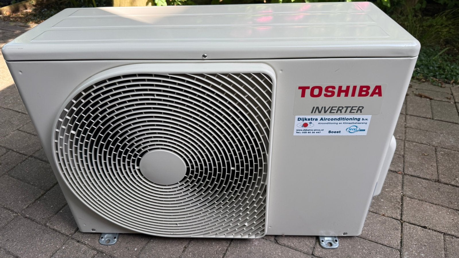 Toshiba wand Airco, Witgoed en Apparatuur, Airco's, Ophalen, Koelen en Ontvochtigen, 3 snelheden of meer, Zo goed als nieuw