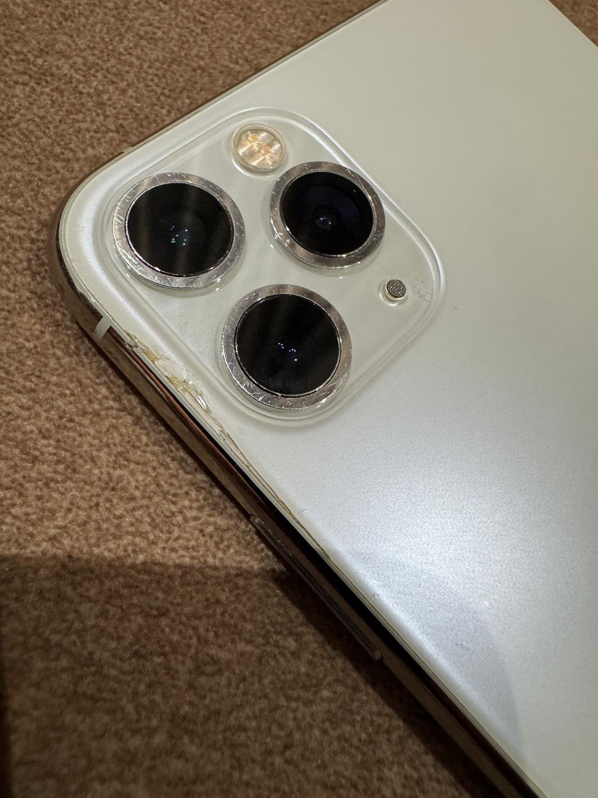 Iphone 11 pro max, Telecommunicatie, Mobiele telefoons | Apple iPhone, Ophalen, IPhone 11 Pro Max, Wit, Zo goed als nieuw