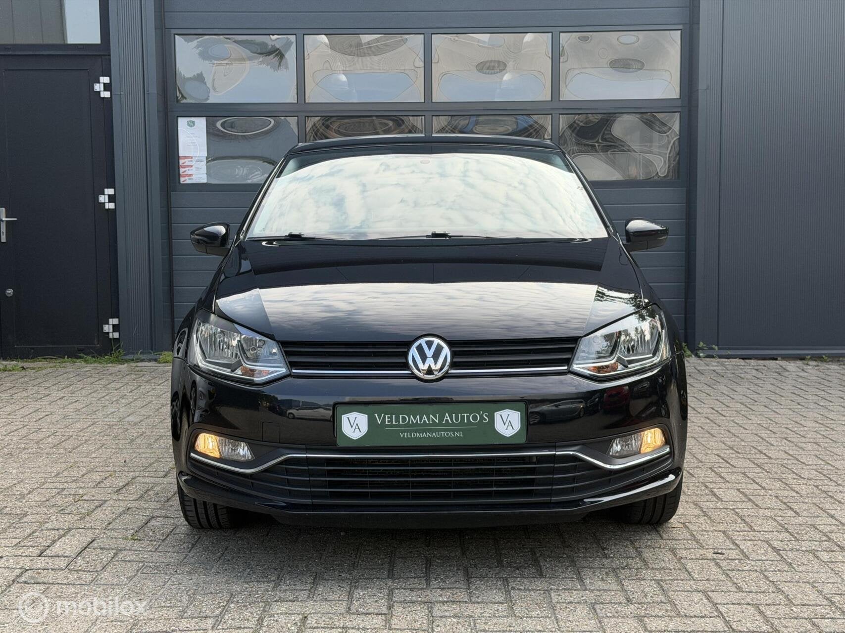 Volkswagen Polo 1.2 TSI Comfortline | Airco | Zuinig, Stof, Gebruikt, 4 cilinders, Zwart