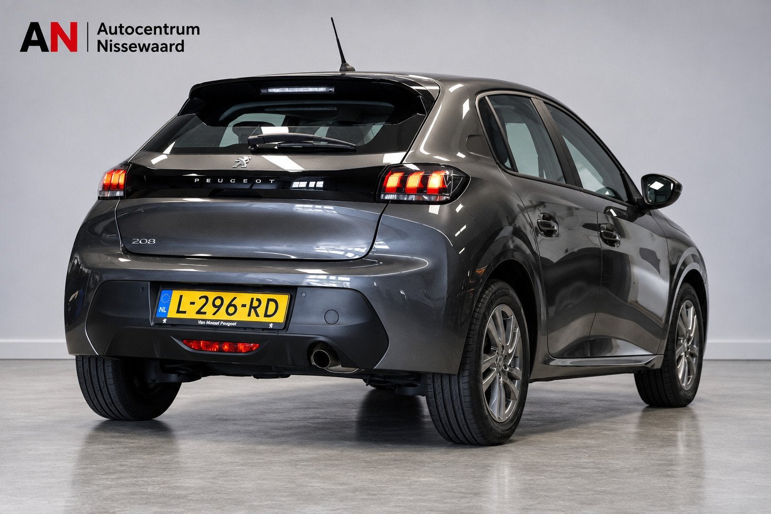 Peugeot 208 1.2 PureTech Active Pack|Carplay|PDC|, Auto's, Voorwielaandrijving, Dealer onderhouden, Gebruikt, Origineel Nederlands