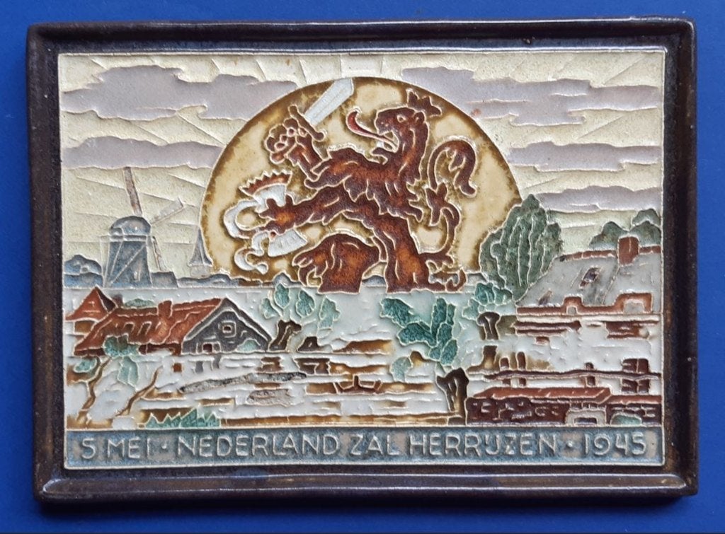 Porceleyne Fles 1945 Nederland zal Herrijzen Cloisonne (9), Ophalen of Verzenden