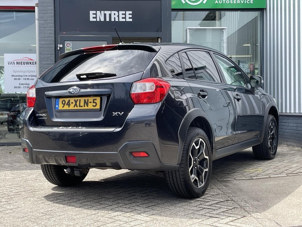 SUBARU Xv 2.0i 150pk AWD Luxury | Trekhaak | Climate | Camer, Auto's, Subaru, Zwart, 4 cilinders, Bedrijf, Vierwielaandrijving