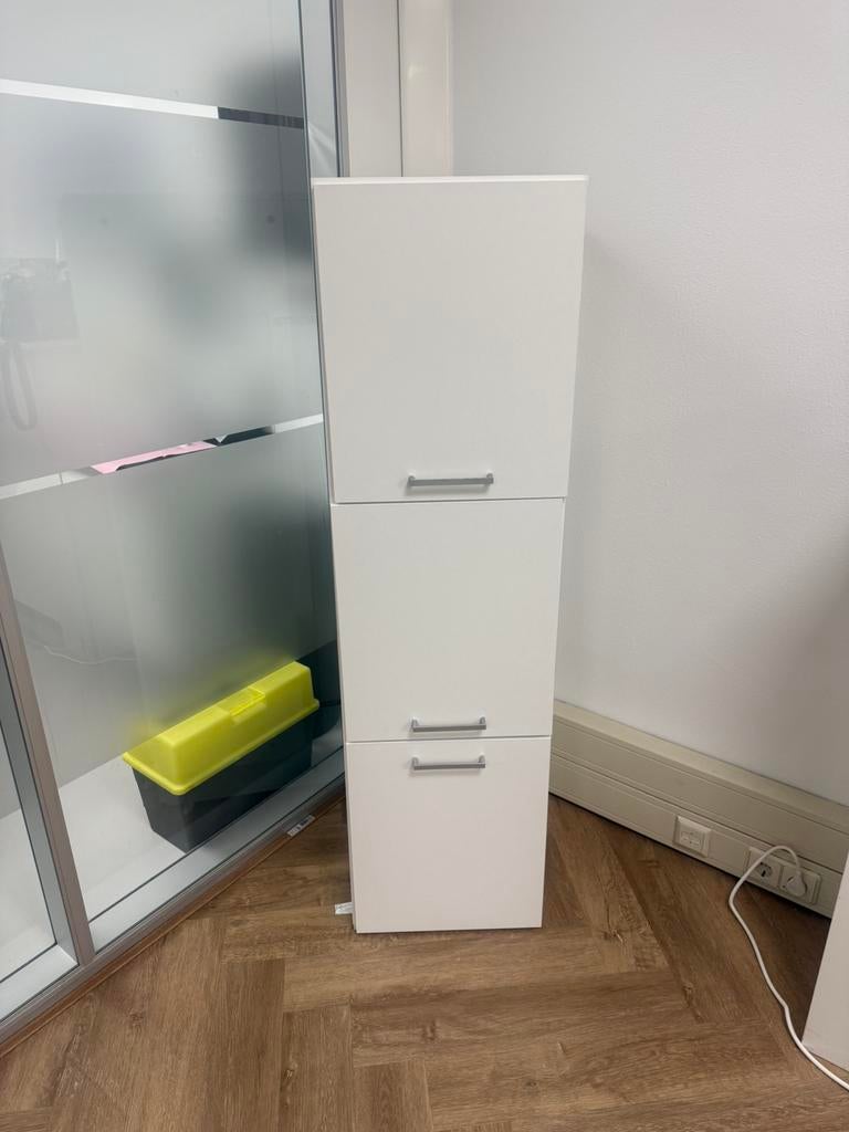 JYSK kastje / wandkast (nieuw, €70 nieuwprijs), Ophalen of Verzenden, Zo goed als nieuw