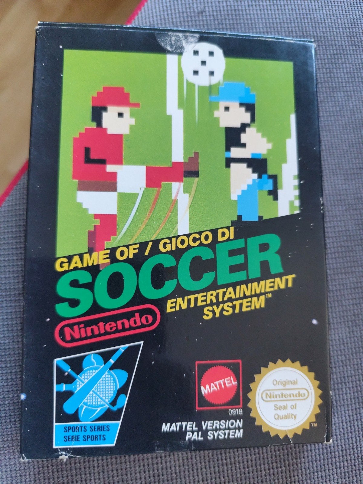 Nintendo black box Soccer(PAL Mattel Version), Spelcomputers en Games, Games | Nintendo NES, Gebruikt, 2 spelers, Eén computer