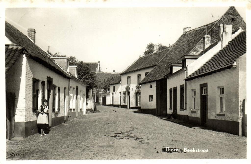 Thorn - Beekstraat - vrouw - gelopen, Verzenden, 1940 tot 1960, Gelopen, Noord-Holland