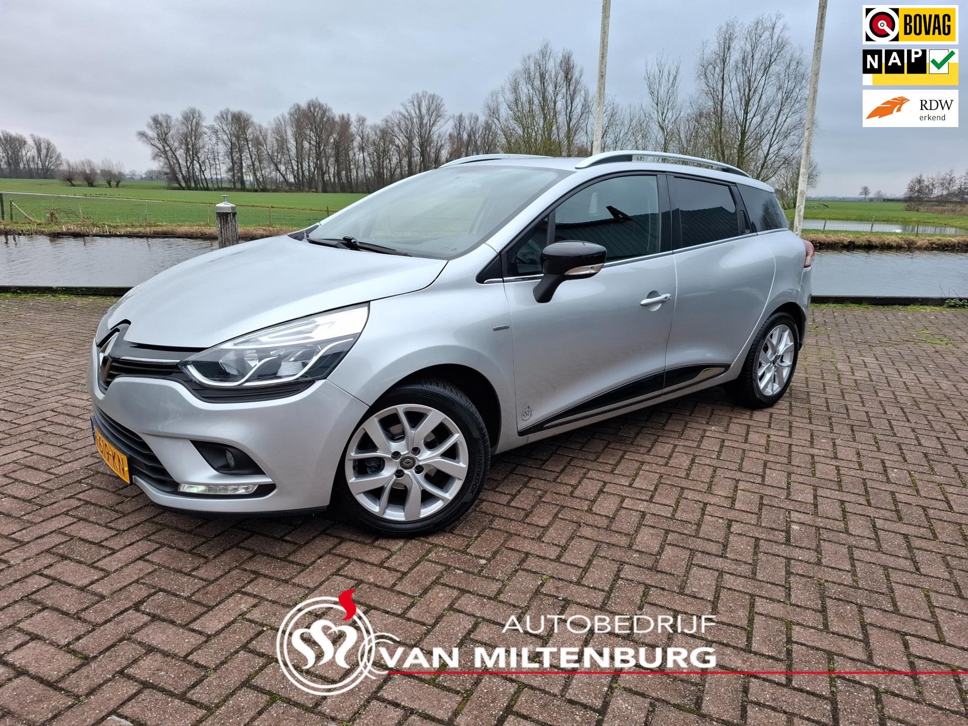 Renault Clio Estate 0.9 TCe Limited Airco Trekhaak PDC Cruis, 898 cc, Gebruikt, 1098 kg, 49 €/maand