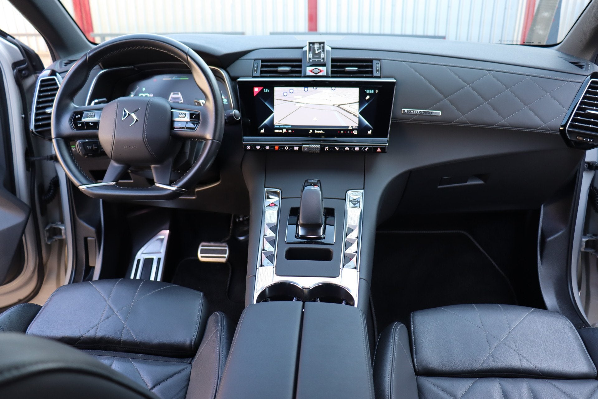 DS 7 Crossback E-Tense Rivoli O.a: Trekhaak, Vol Leder NL-Au, Auto's, 4 cilinders, Met garantie (alle), Bedrijf, Hybride Elektrisch/Benzine