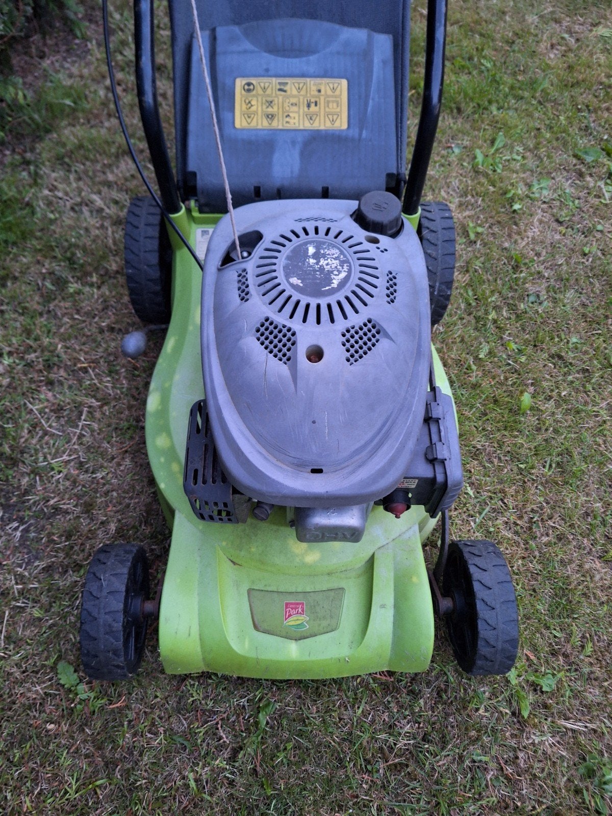 Gebruikte Park benzine grasmaaier met opvangzak, Ophalen, Gebruikt, Opvangbak, Benzine-grasmaaier