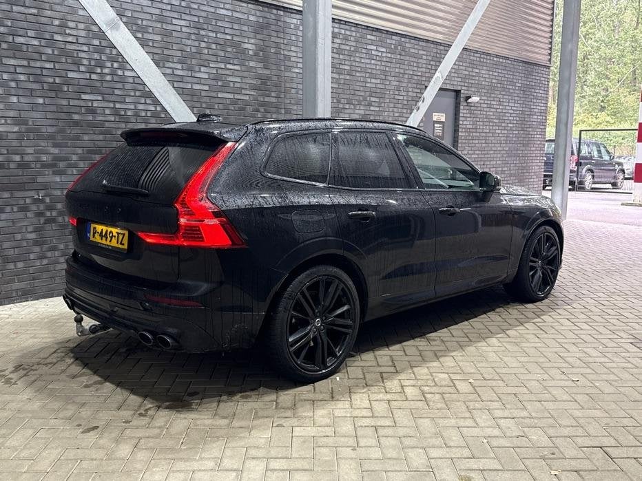 Volvo XC60 2.0 T8 Twin Engine AWD R-Design | HEICO | Luchtve, Gebruikt, Euro 6, 4 cilinders, 138 €/maand