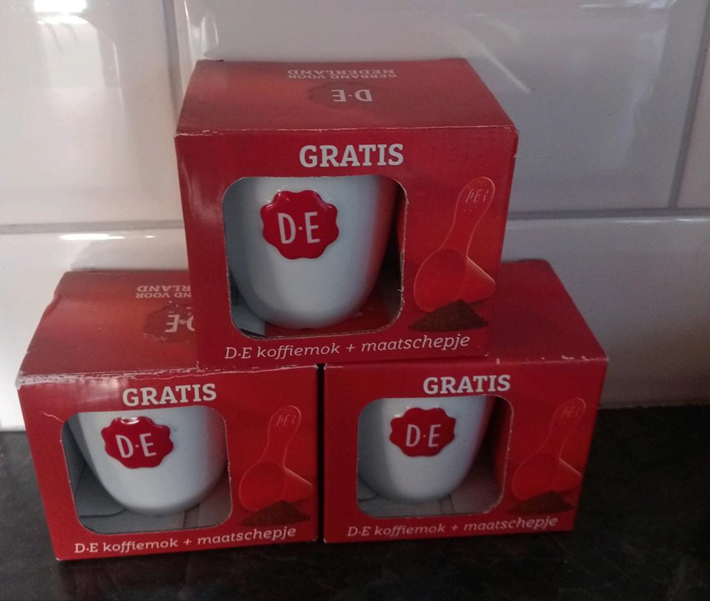 3 x D.E koffiemok + maatschepje, Ophalen, Overige materialen