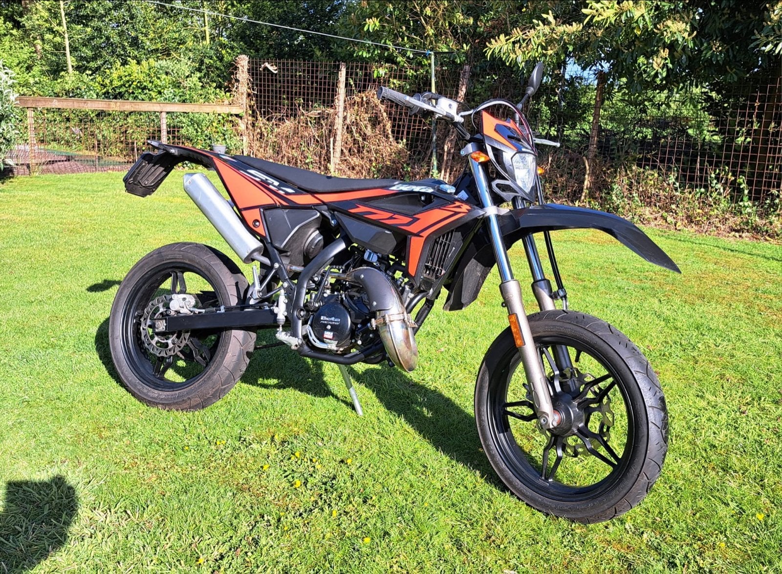 Beta RR 50 Motard 2025, Fietsen en Brommers, Brommers | Overige merken, Ophalen, 6 versnellingen, Maximaal 45 km/u, 49 cc