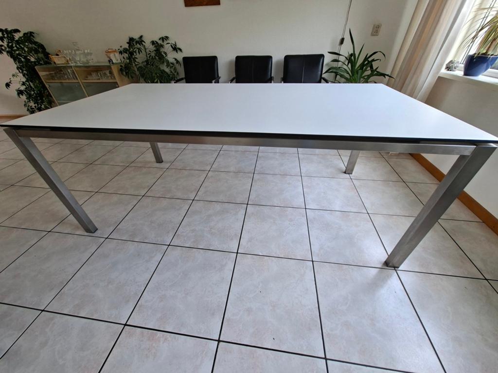 Eettafel met zes leren stoelen, Ophalen, Gebruikt, 4 tot 6 stoelen