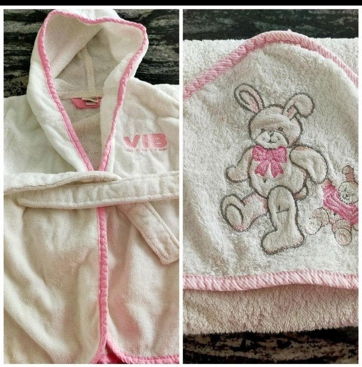 VIB Baby Badjas en Handdoeken (3 items), Ophalen of Verzenden, Zo goed als nieuw, VIB, Meisje