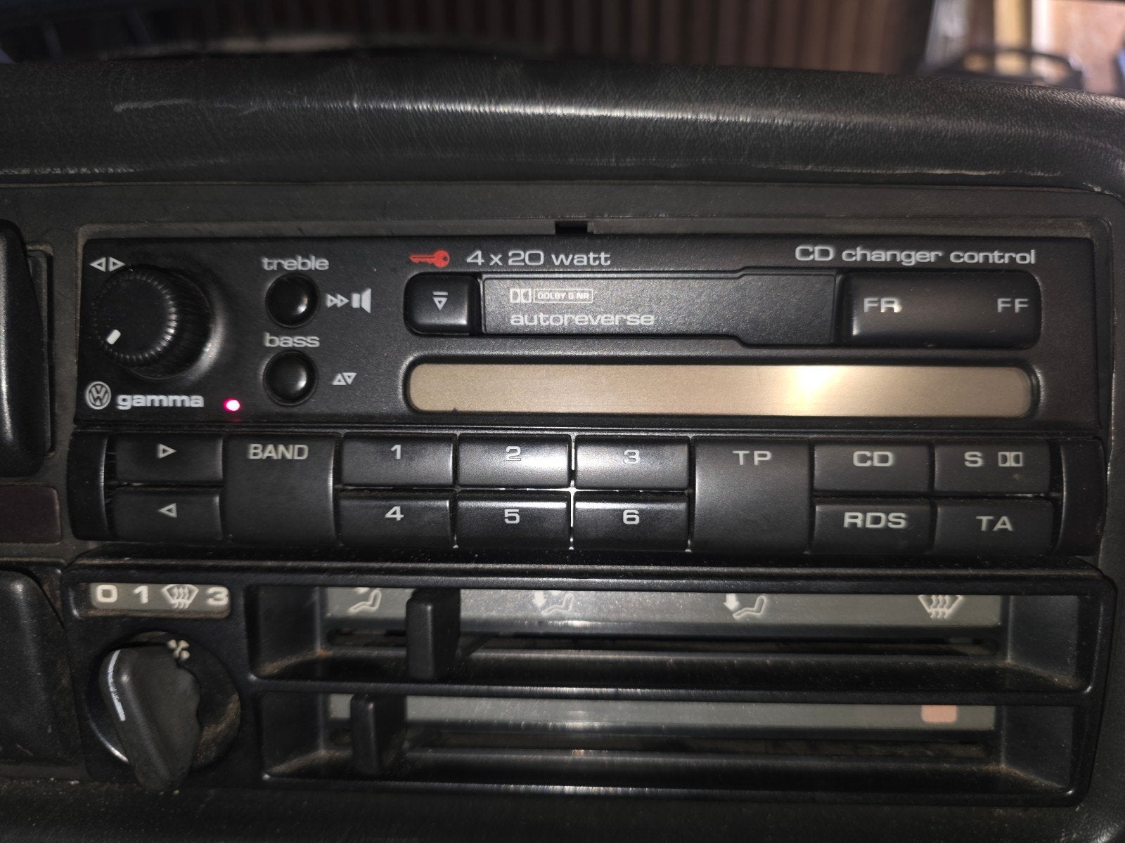 Gamma beta 4 auto radio, Auto diversen, Ophalen