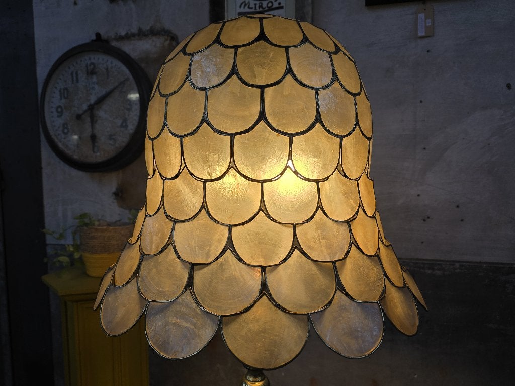 Luxe Jaren 70 Design Vloerlamp Capiz Schelpen | Vintage Lamp, Gebruikt, Vintage Mid Century Design, Natuurlijk materiaal, 150 tot 200 cm