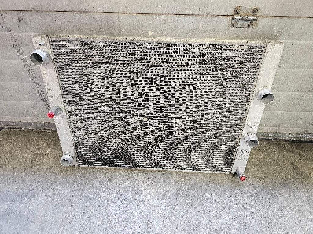 BMW E60 M5 v10 radiateur, Auto-onderdelen, Gebruikt, Ophalen of Verzenden, J.vaandering@delta.nl, BMW