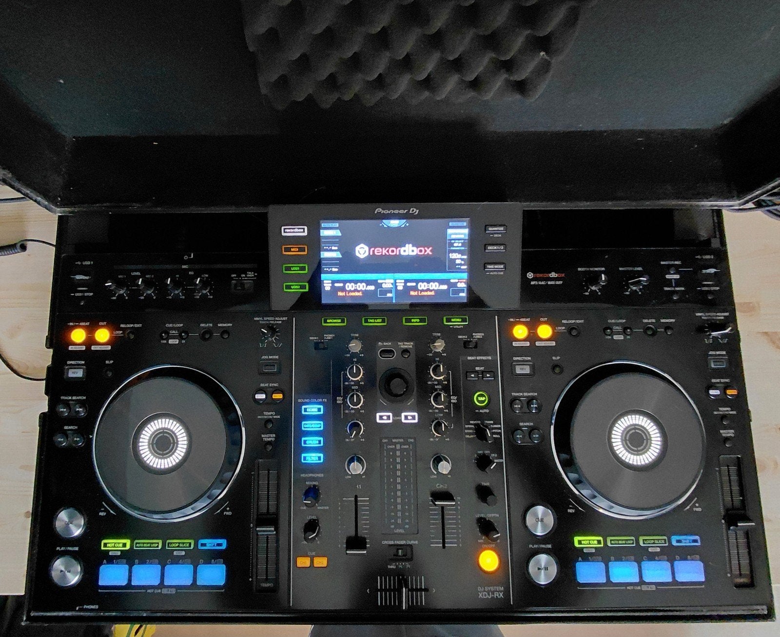 Pioneer XDJ-RX DJ set + Flightcase + Decksaver – Zeer netjes, Ophalen of Verzenden, Zo goed als nieuw, Pioneer