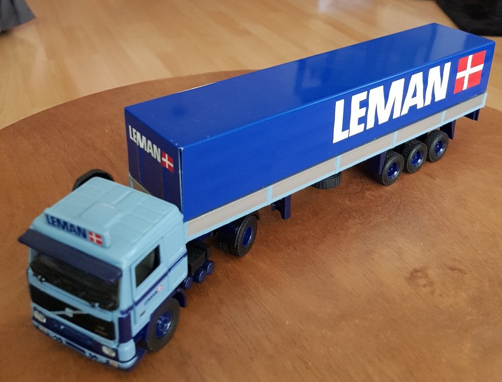 TEKNO VOLVO F12 LEMAN, Hobby en Vrije tijd, Verzenden, Zo goed als nieuw, Bus of Vrachtwagen, Tekno