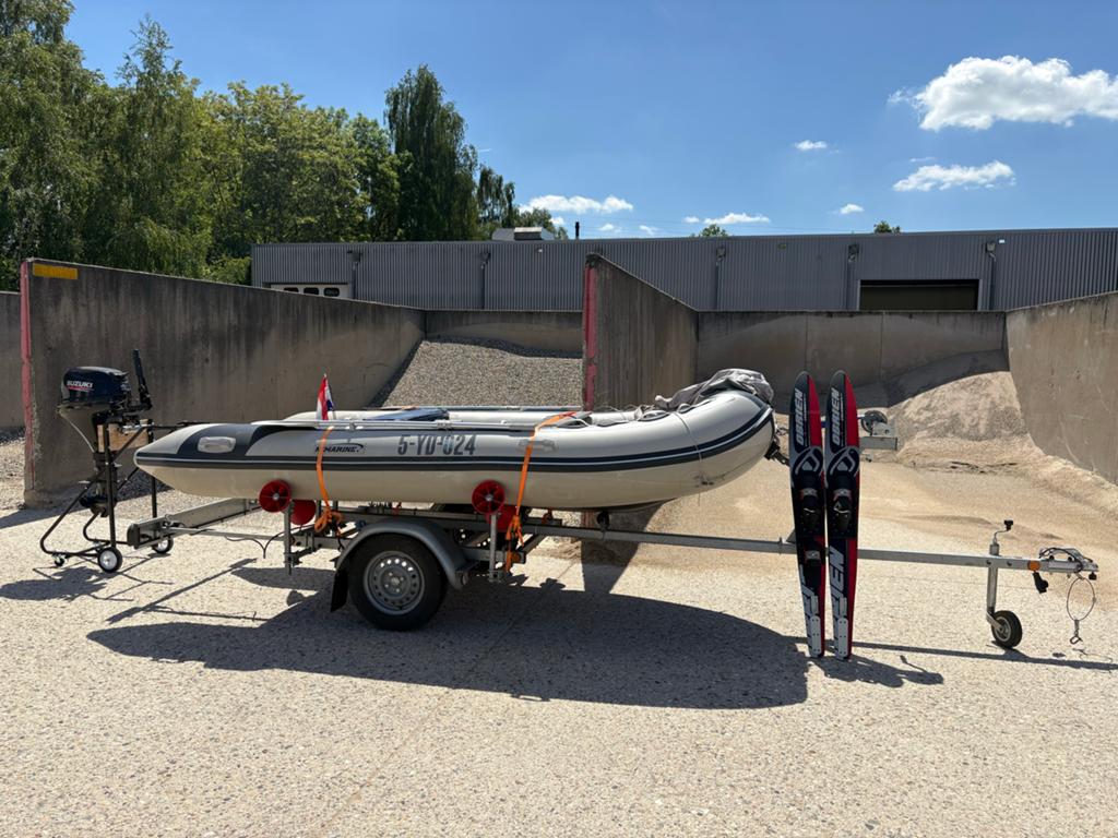 Complete Nimarine MX390 AL met Suzuki 20pk en trailer, Watersport en Boten, Rubberboten, Ophalen, Aluminium, Zo goed als nieuw
