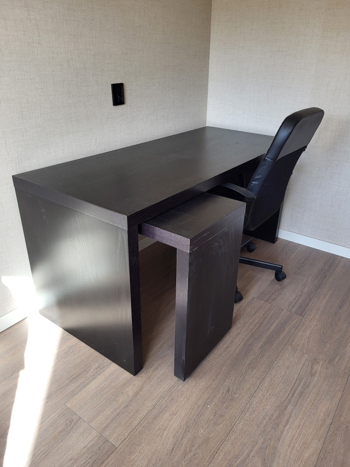 Bureau ikea Malm 151x65 zwartbruin, Huis en Inrichting, Ophalen, Zwart, Gebruikt, Hoekbureau