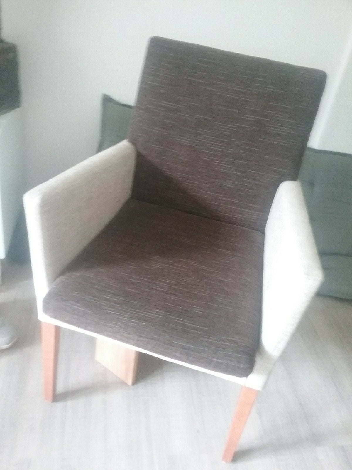2 mooie stoelen, Huis en Inrichting, Stoelen, Ophalen, Zo goed als nieuw