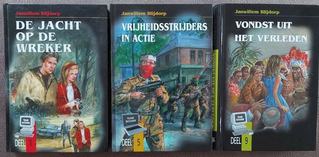 Janwillem Blijdorp:Teamdossier 1, 5 en 9, Ophalen of Verzenden, Zo goed als nieuw