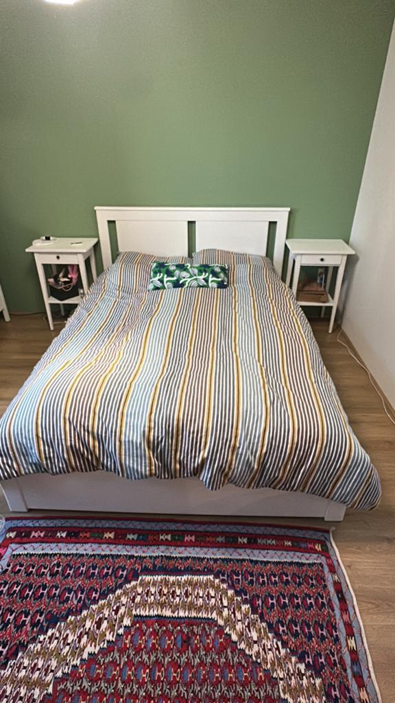 Wit tweepersoonsbed + 2 nachtkastjes – IKEA Hemnes, Ophalen, Gebruikt, Wit, Tweepersoons