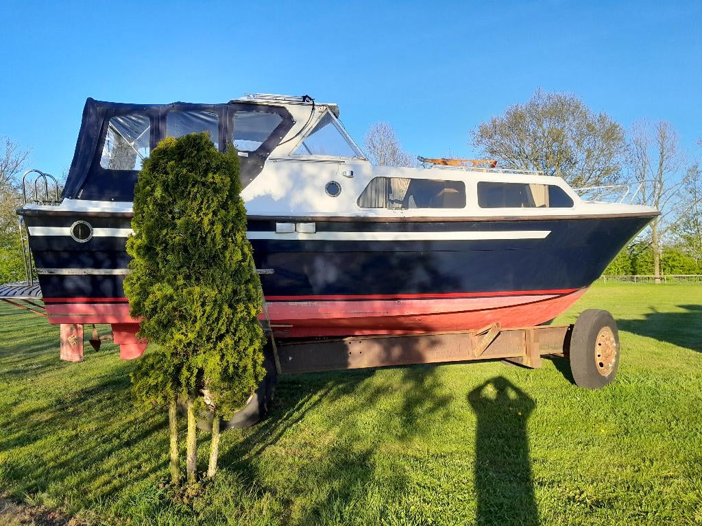 Waterland 850 AK Diesel Polyester, Ophalen, Gebruikt, Binnenboordmotor, Diesel