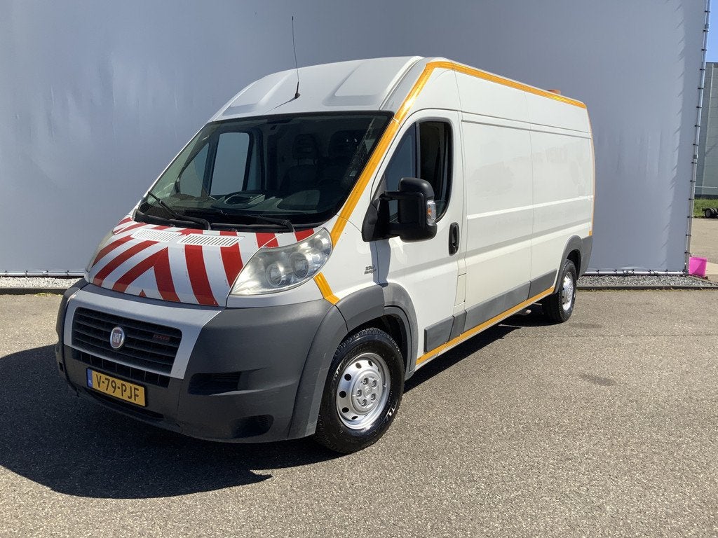 Fiat Ducato 35H 3.0 MultiJet LH2 Gran Volume 3 Zits Trekhaak, Auto's, Voorwielaandrijving, Euro 5, Elektrische ramen, Gebruikt