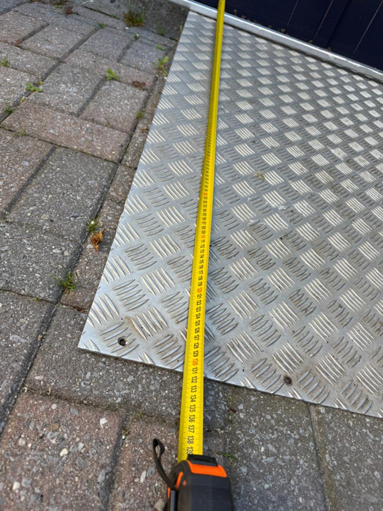Oprijplaat, drempel plaat, Doe-het-zelf en Verbouw, Ophalen of Verzenden, Zo goed als nieuw, Aluminium