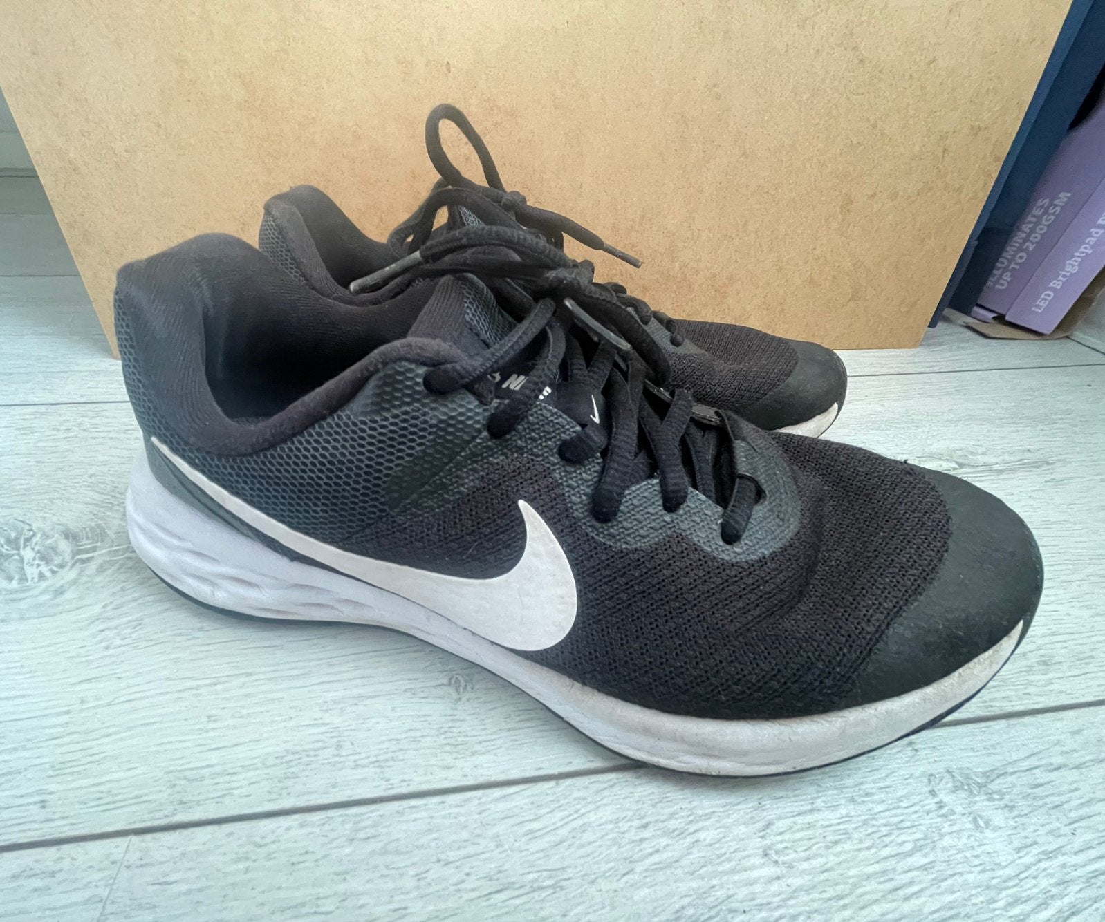 Sneakers/sportschoenen Nike maat 38,5, Gebruikt, Ophalen of Verzenden, Jongen of Meisje, Sportschoenen