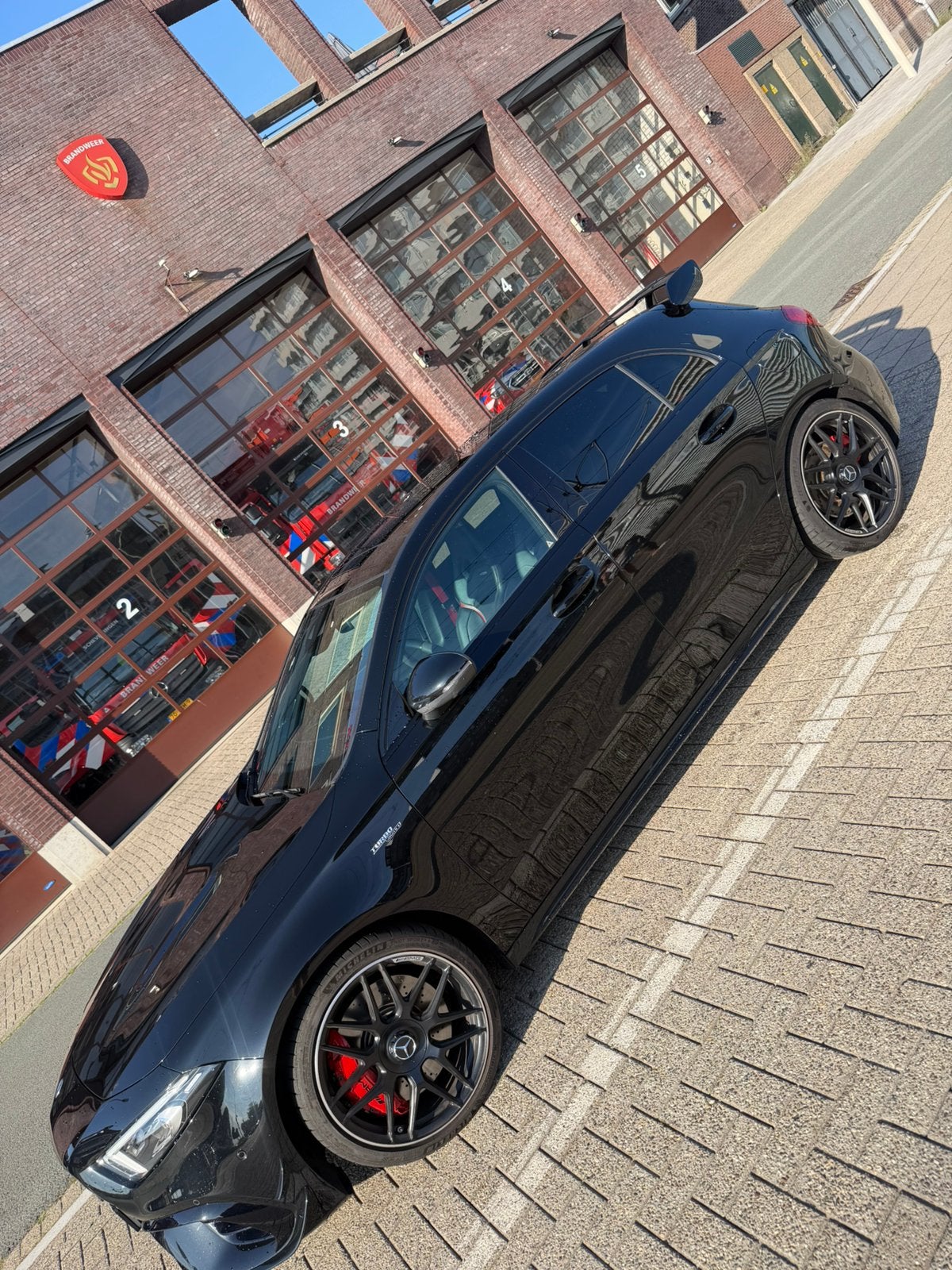 Mercedes-Benz A-Klasse A 45 AMG S 421pk 4Matic+ AMG, Automaat, 4 cilinders, Zwart, 1560 kg