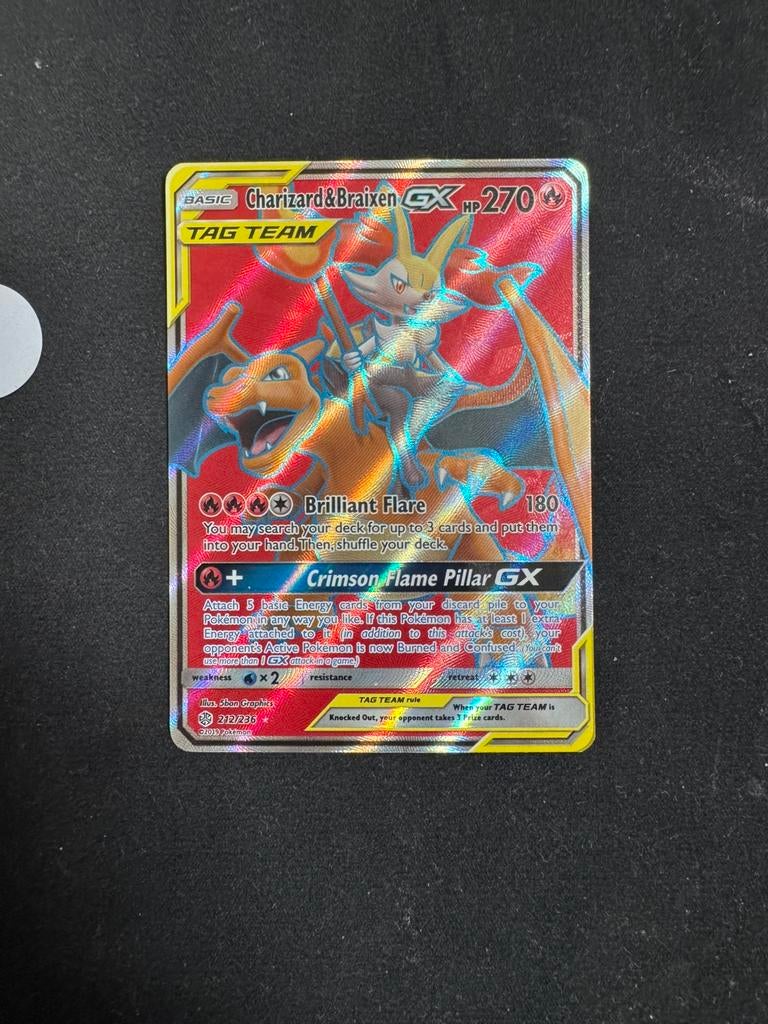 Charizard & braixen GX 212/236, Hobby en Vrije tijd, Verzamelkaartspellen | Pokémon, Ophalen of Verzenden, Zo goed als nieuw