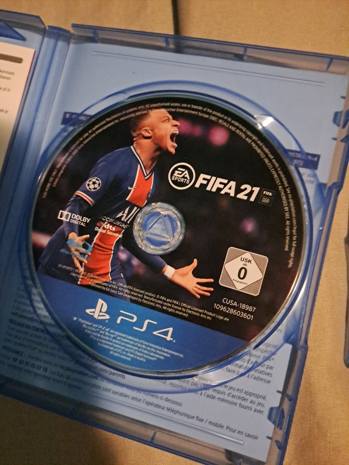 fifa, Ophalen of Verzenden, Zo goed als nieuw, Sport, 3 spelers of meer