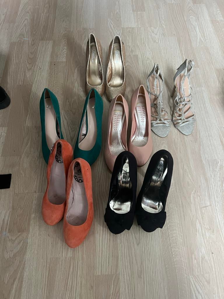 6 paar naaldhakken maat 38/39, Ophalen of Verzenden, Gedragen, Overige kleuren, Schoenen met hoge hakken