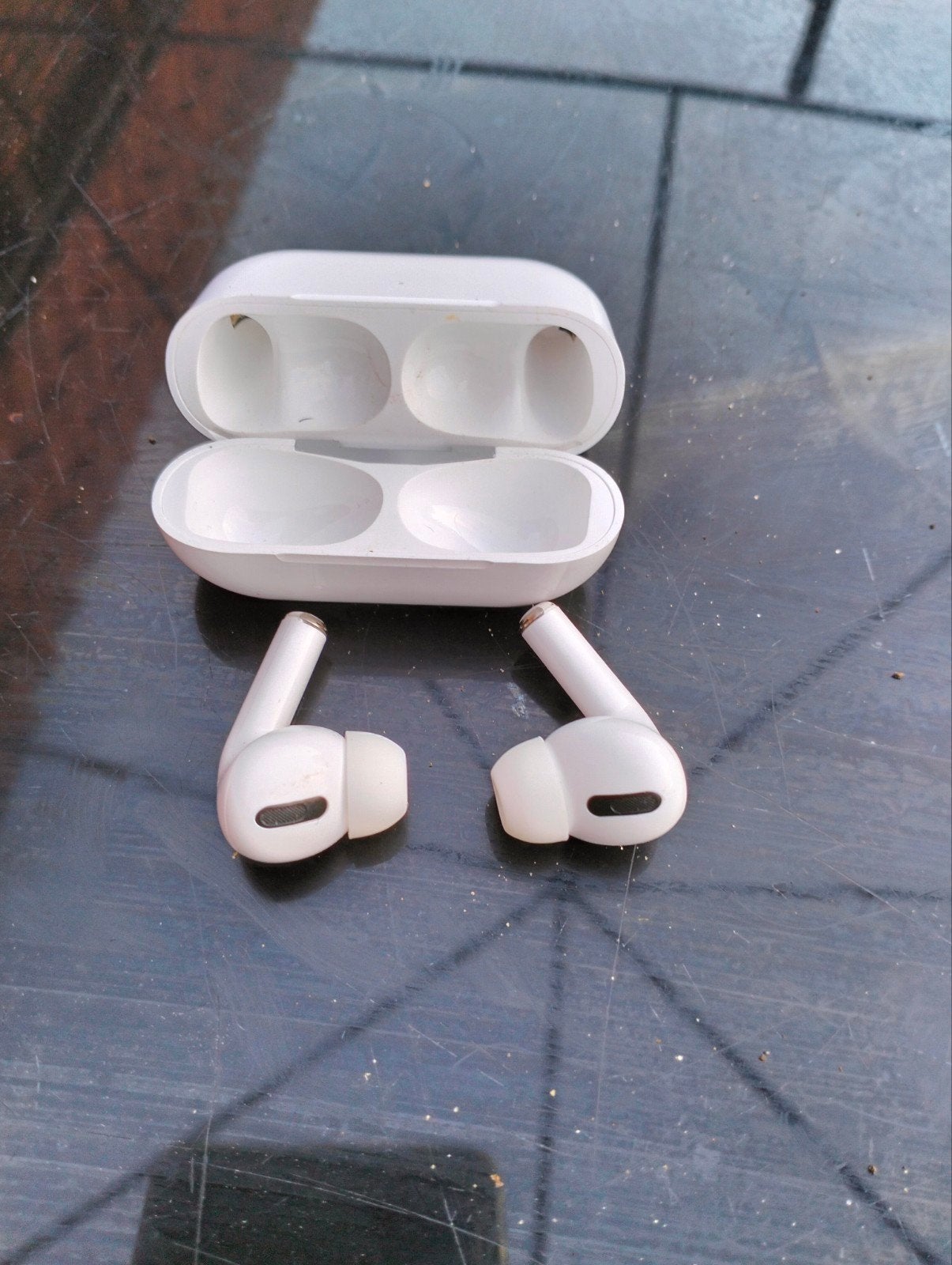 draadloos airpods (1e generatie) met oplaadcase, In-ear, Gebruikt, Wit, Draadloos