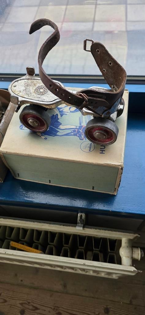 Rolschaatsen ( zeer oud), Ophalen of Verzenden, Gebruikt, Minder dan 600 watt, Overige typen