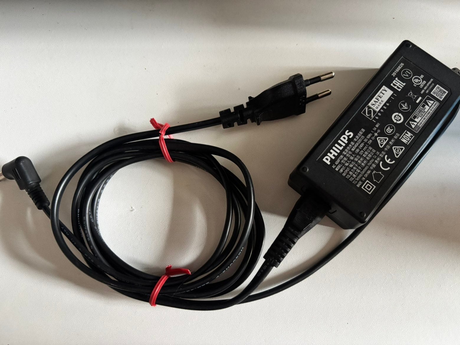Soundbar phillips, Ophalen, Zo goed als nieuw
