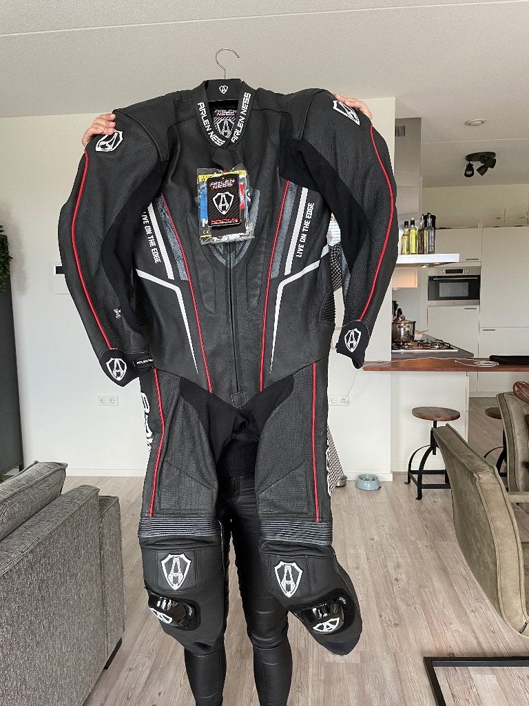 Arlen Ness Volledig Leren 1-Delig Motorpak - Zwart, Motoren, Arlen Ness, Ophalen of Verzenden, Tweedehands, Heren