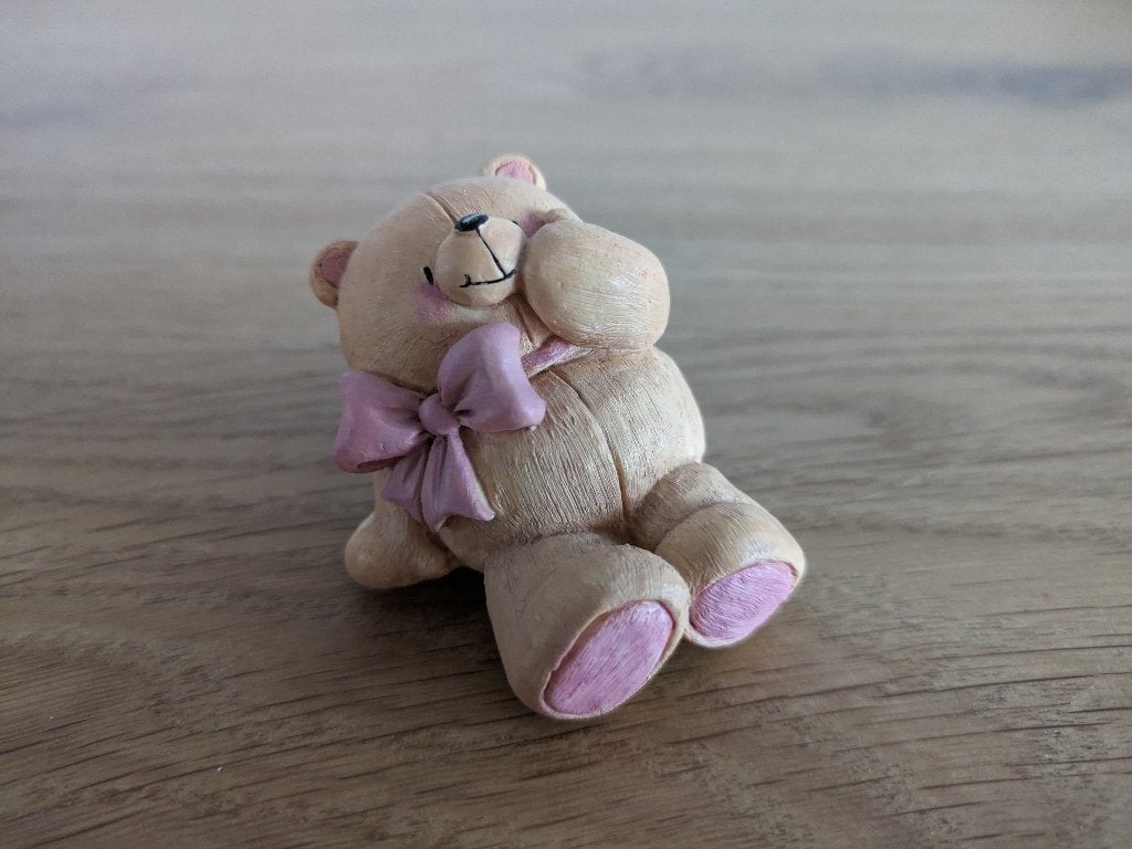 Forever Friends (zittende beer met roze strik), Ophalen of Verzenden, Zo goed als nieuw, Beeldje, Forever Friends
