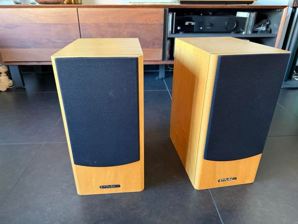 PMC TB2+ Luidsprekers, Audio, Tv en Foto, Luidsprekers, Ophalen of Verzenden, Zo goed als nieuw, 120 watt of meer, Front, Rear of Stereo speakers