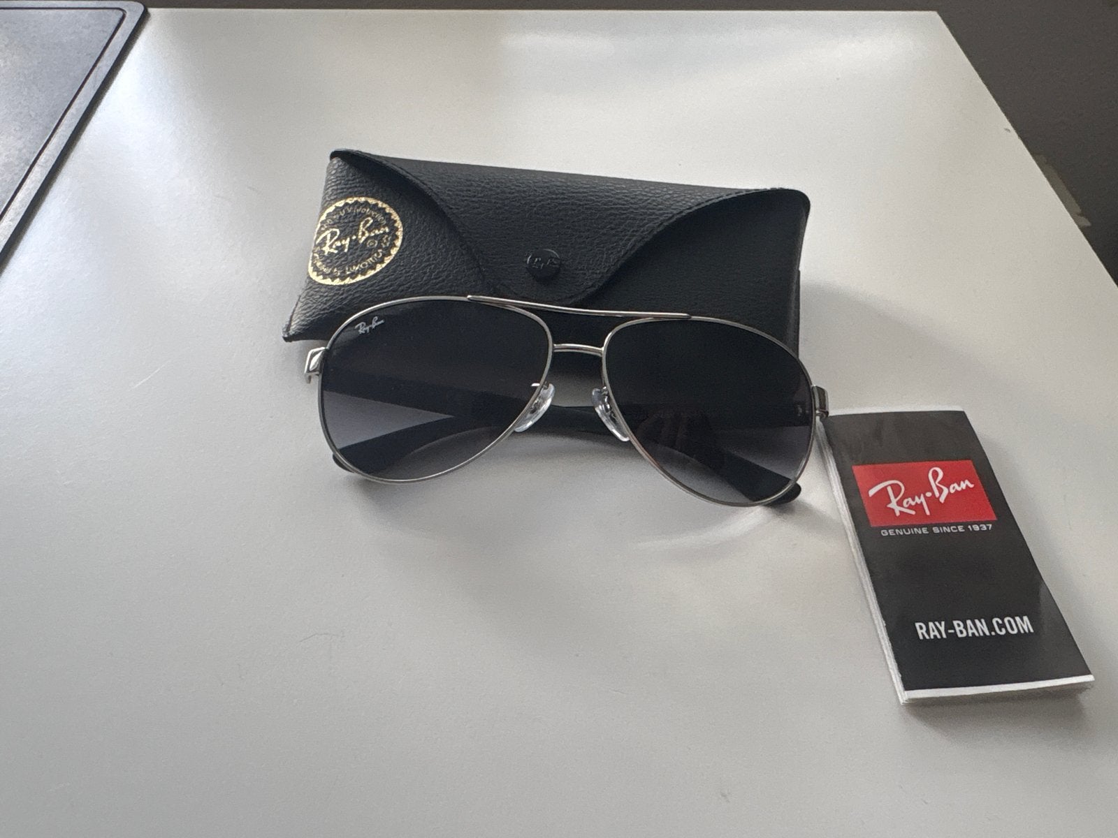 Ray-Ban RB 3457 Zonnebril - Zo goed als nieuw, Ophalen, Zonnebril, Zwart, Zo goed als nieuw