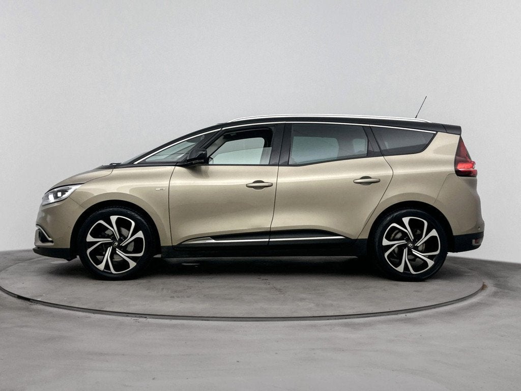 Renault Grand Scénic 1.3 TCe Bose 140Pk EDC | Navigatie | C, Auto's, Renault, Gebruikt, Euro 6, 4 cilinders, Automatische klimaatregeling